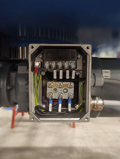 electric motor terminal connection box|terminal blocks for electric motors.